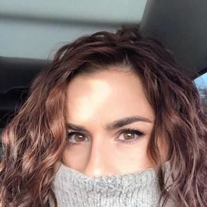 Meet your Posher, Deborah